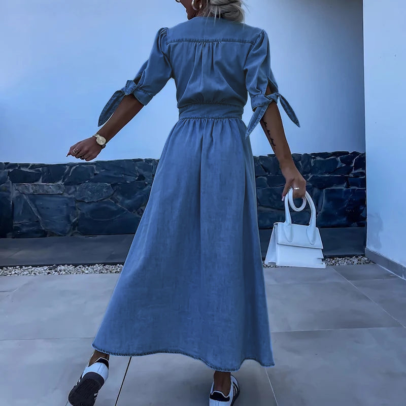 Janet | Robe en Jean à Col en V Profond